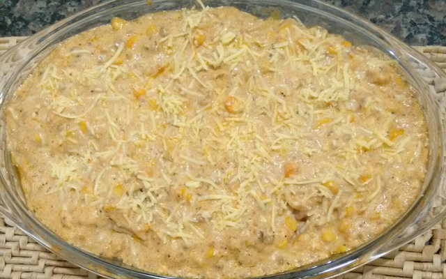 Macarrão com atum e creme de leite