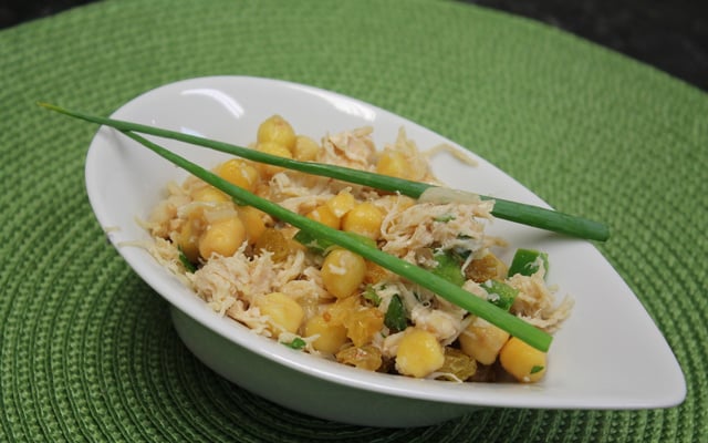 Salada de grão-de-bico com bacalhau da Veronica
