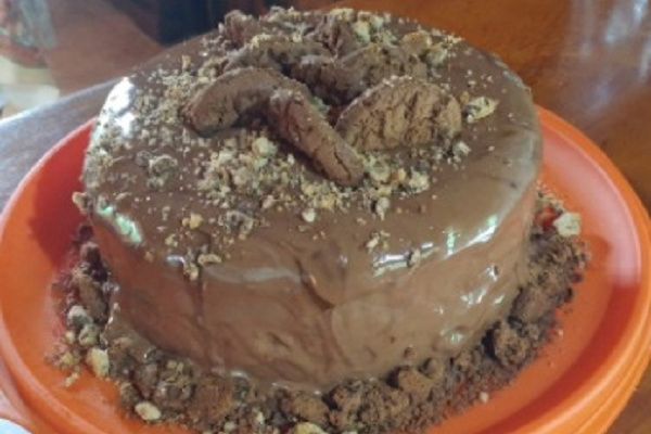 Bolo mousse de chocolate fácil