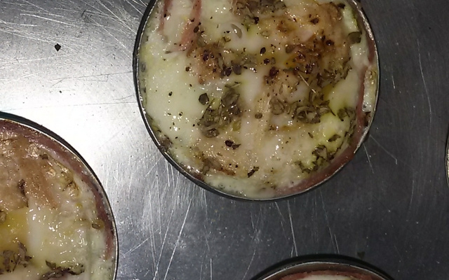 Tortinha de presunto e ovo (sem massa)