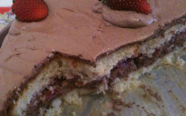 Torta de morango muito fácil