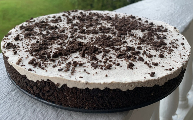 Torta mousse de limão com negresco