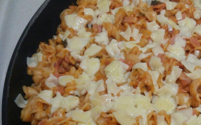 Macarrão de panela de pressão II