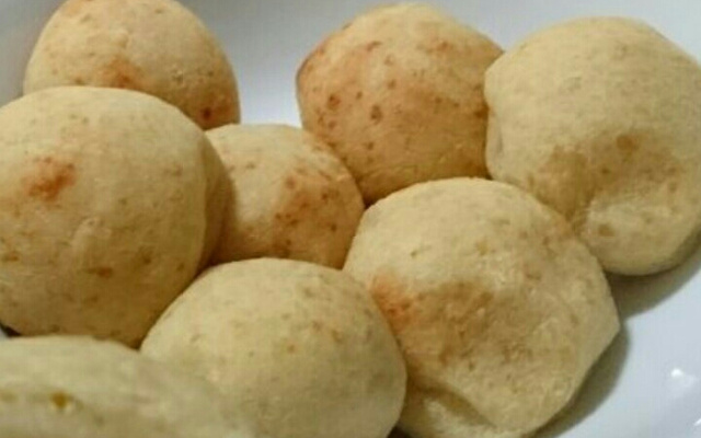 Pão de queijo tradicional