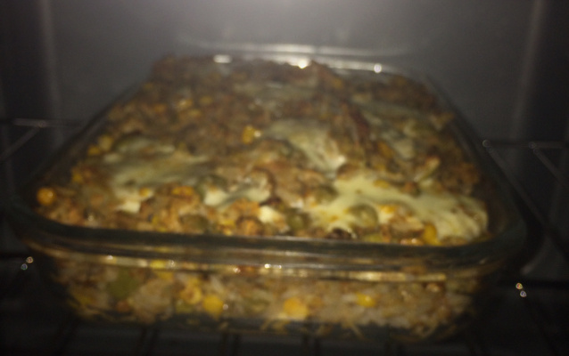 Arroz com sobras de peixe assado