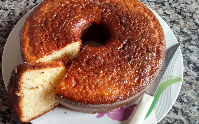 Bolo de leite condensado sem açúcar e sem dar trabalho