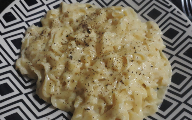 Macarrão ao molho Branco Fácil