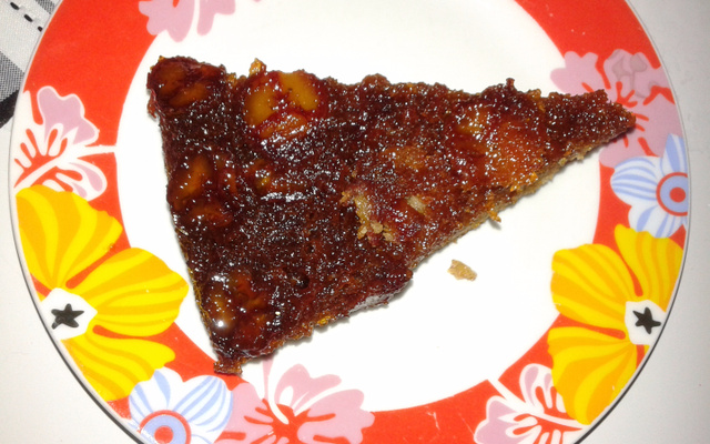 Torta de delícia com banana na massa