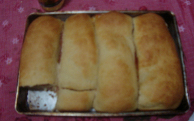 Pão caseiro recheado