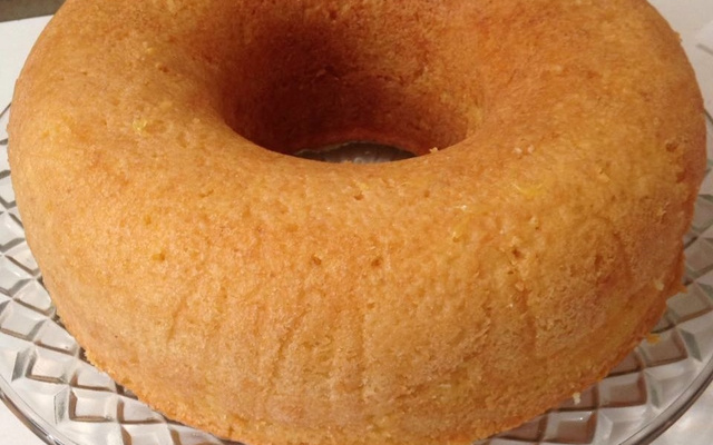 Bolo de laranja simples