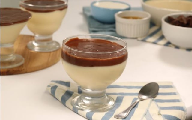 Sobremesa mousse com chocolate 