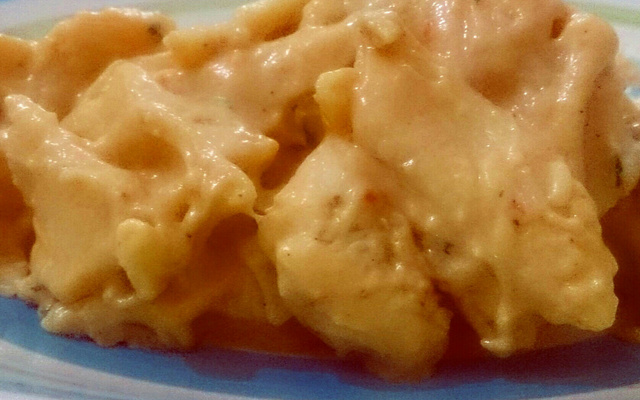 Macarrão com frango cremoso