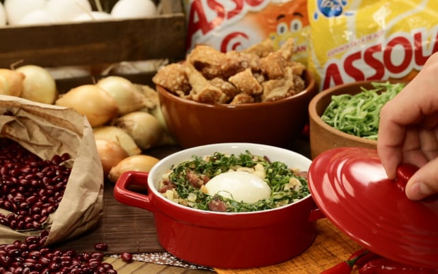 Feijão tropeiro à minha maneira