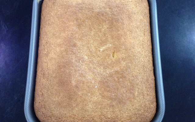 Bolo de fubá com erva doce sem glúten