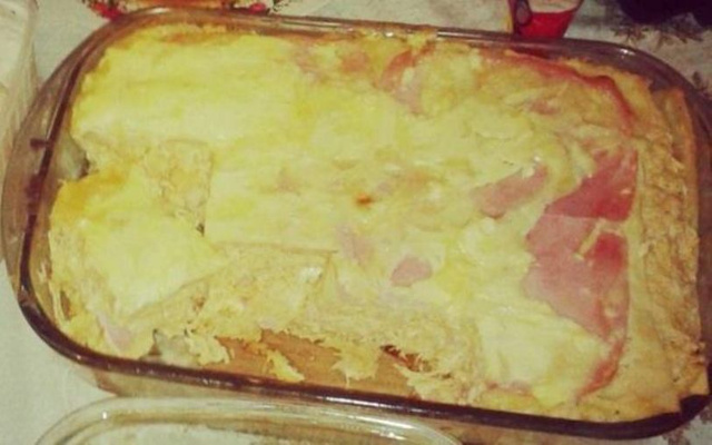 Lasanha de frango com molho branco