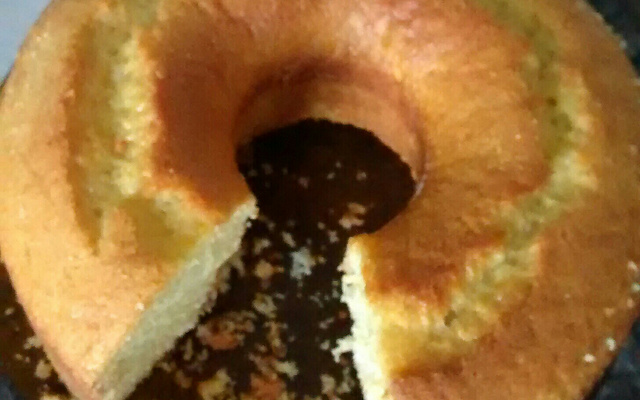 Bolo de laranja inteira
