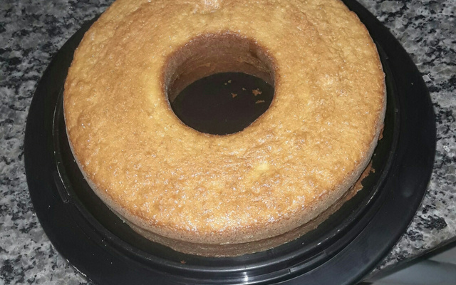 Bolo de baunilha bem simples