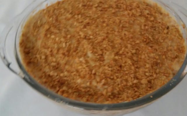 Torta de bolacha com amendoim