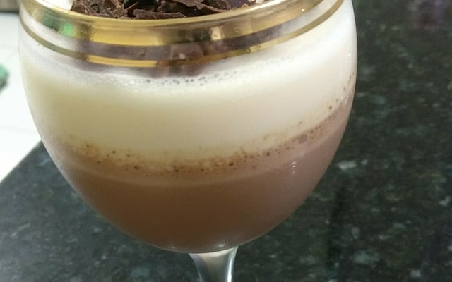 Mousse de chocolate branco e preto