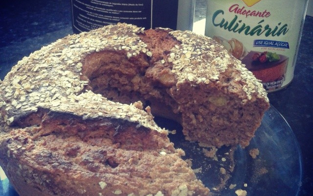 Bolo proteico 100%  integral de banana, whey e aveia