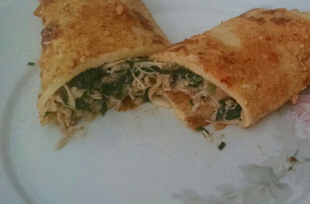 Panqueca de frango escarola e catupiri