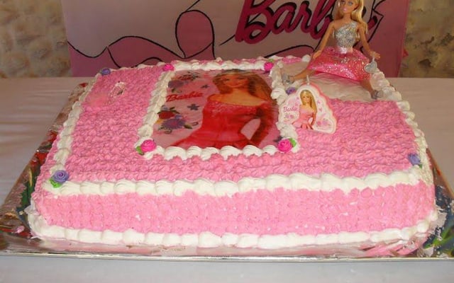 Bolo de aniversário com três recheios