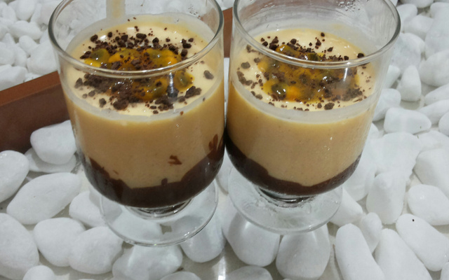 Mousse de maracujá trufado