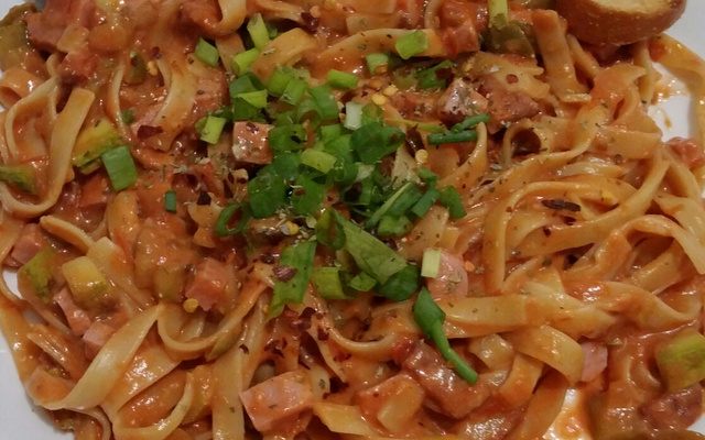 Macarronada com creme de leite