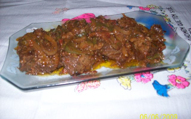 Carne assada com estilo