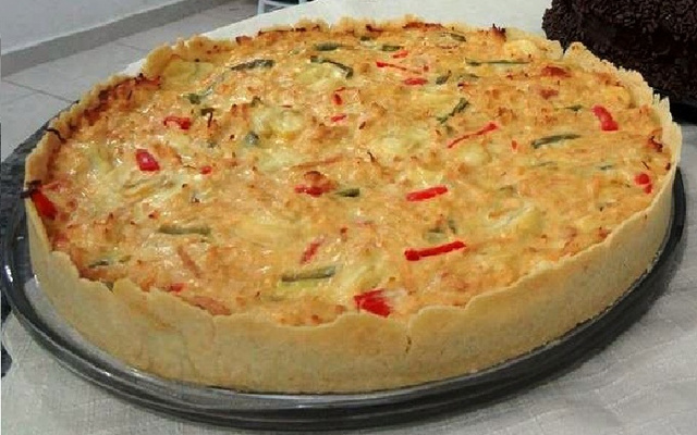 Quiche de frango com pimentão