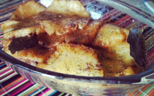 Filé de pernil com abacaxi