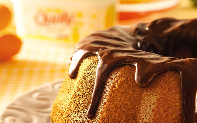 Bolo de Cenoura com Chocolate