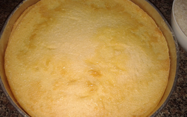 Bolo de aipim cremoso tradicional