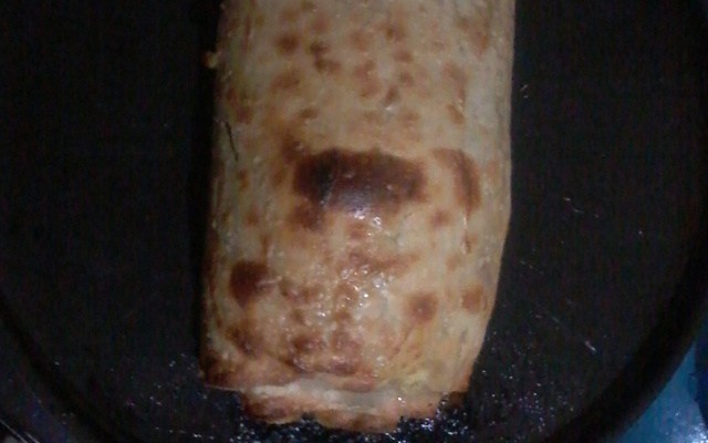 Rocambole  de massa de pastel