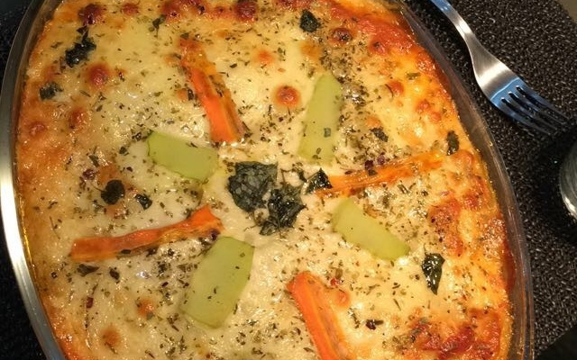 Lasanha de abobrinha com cenoura