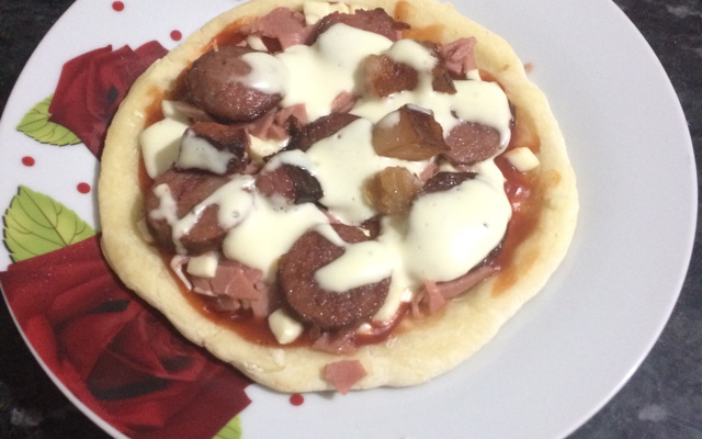 Pizza de frigideira rápida
