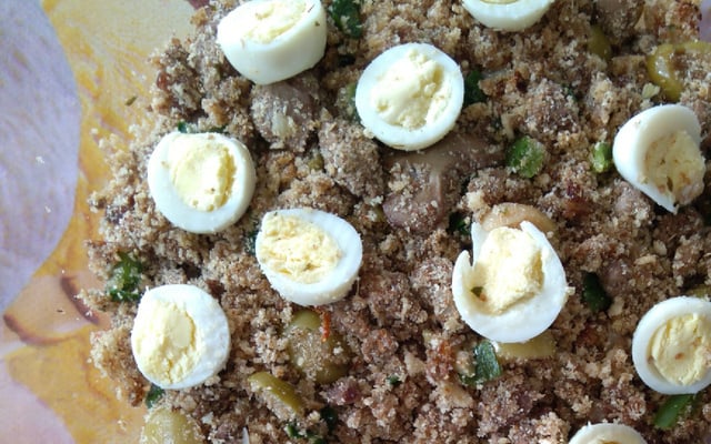 Farofa de miúdos de frango