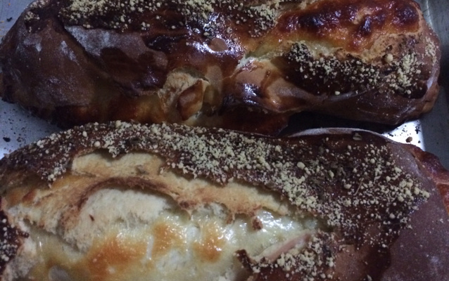 Pão de liquidificador recheado