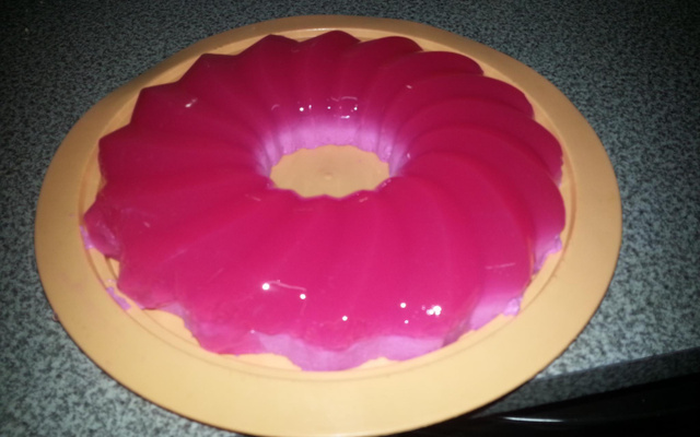 Gelatina com Leite Condensado