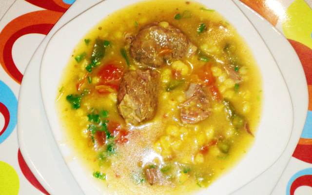 Locro Paraguaio da Dona Tota
