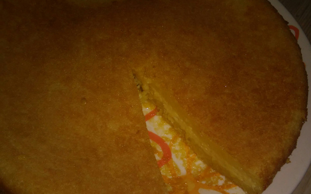 Bolo de milho verde com queijo