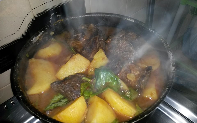Carne de panela com agrião