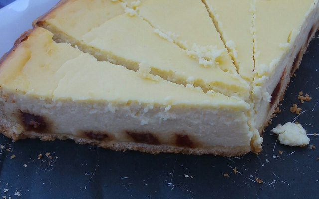 Torta de goiabada com ricota