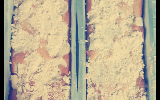 Cuca alemã com farofa