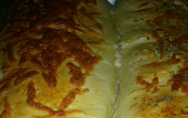 Enrolados de presunto, mussarela e frango