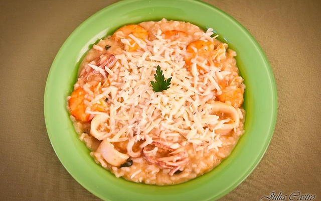 Risoto de camarão e lula