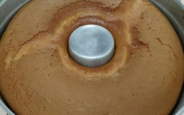 Bolo de baunilha bem simples