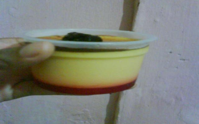 Flan de Baunilha com Ameixa