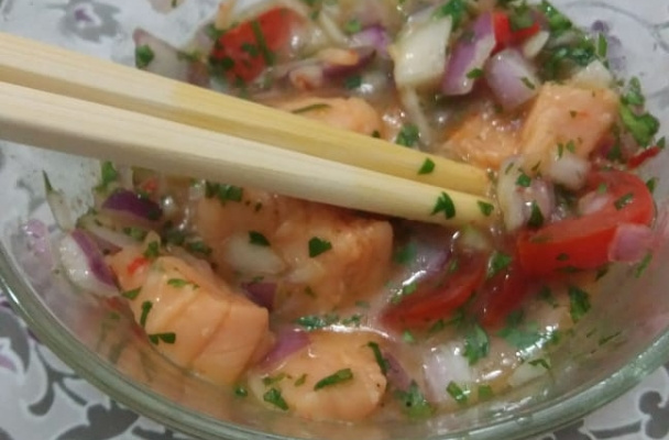 Ceviche de salmão