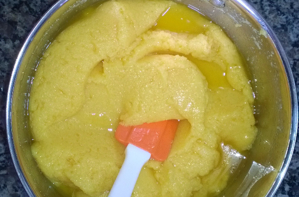 Bolo de fubá cozido